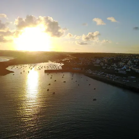 La De L'embarcadere Le Conquet